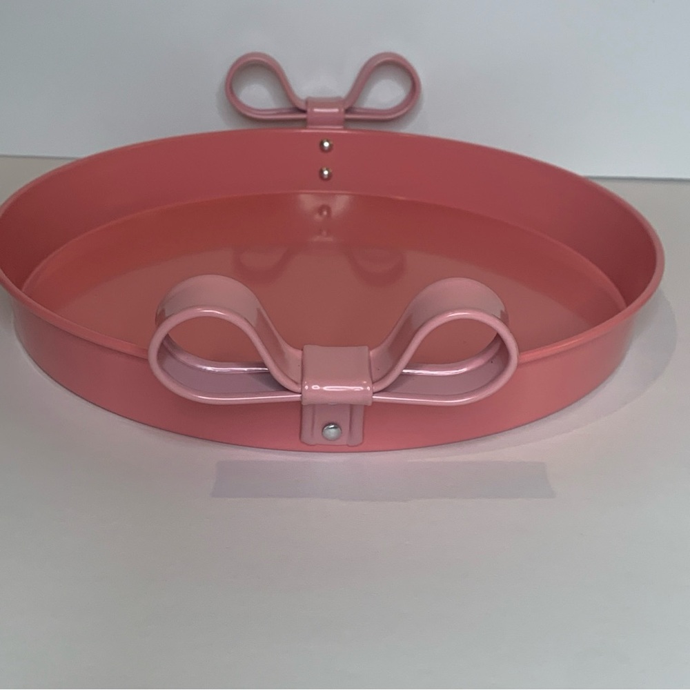 Target Bullseye 🎯 Playground Valentines Serving Bow Tray Pink Metal, NEW 2025 - Picture 3 of 7